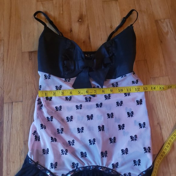 Pink and black lingerie slip - Picture 6 of 7